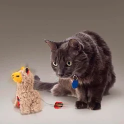Juguete Kong Softies Buzzy Llama para Gatos